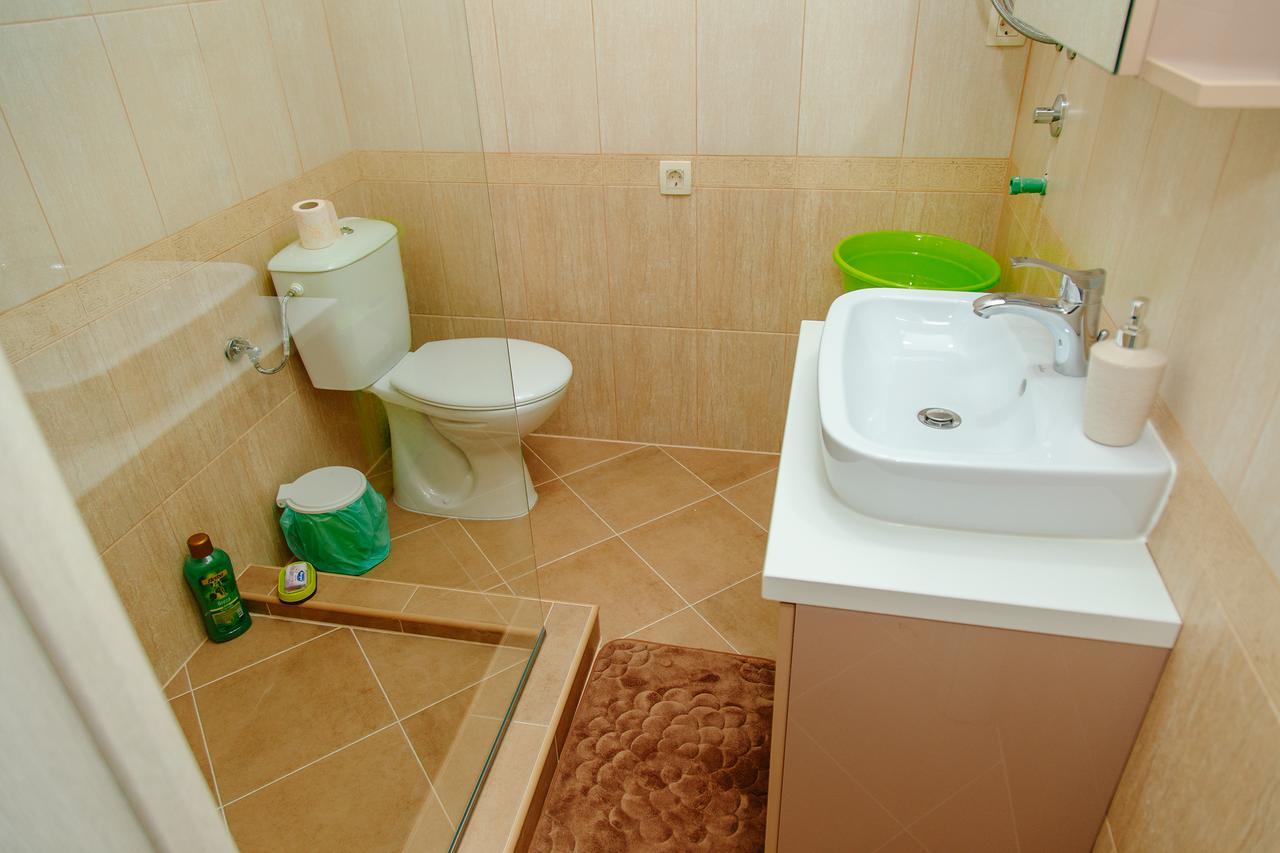 Apartmani Mozaici Risan Exterior foto